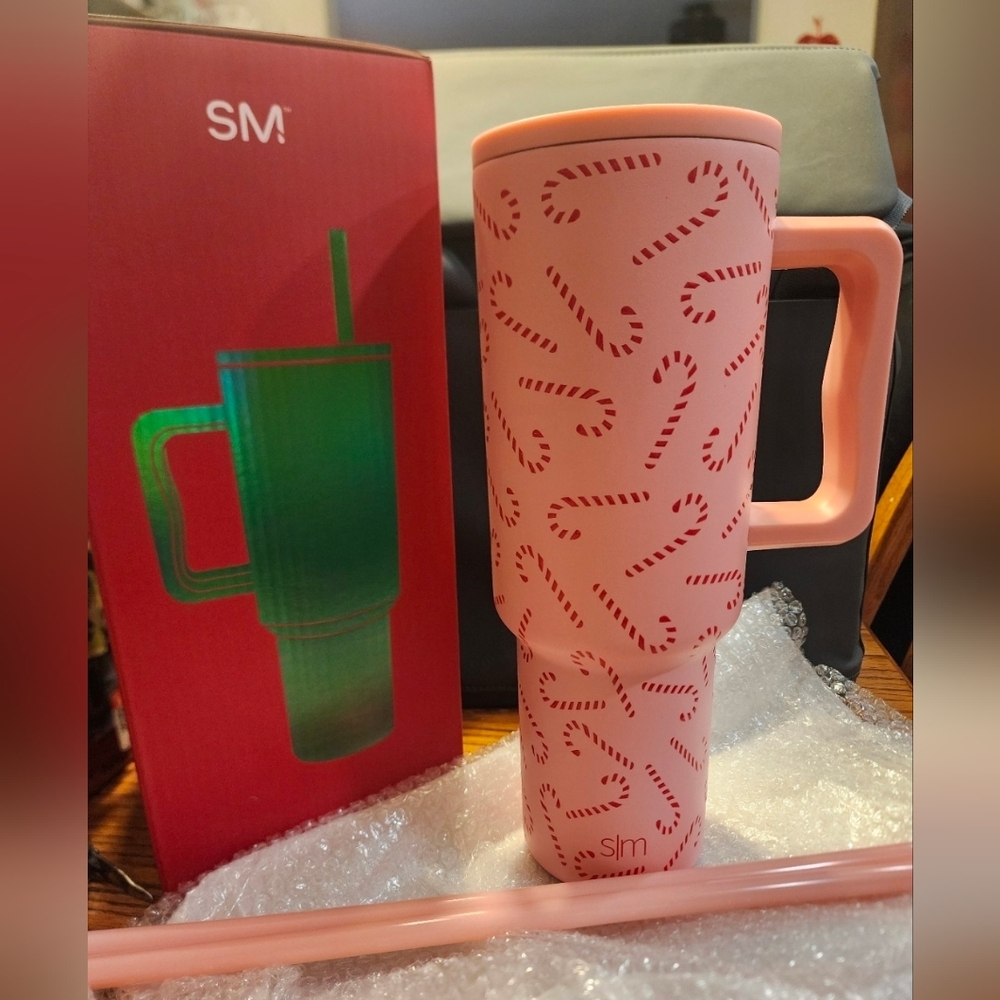 Simple Modern 40 oz Cup Trek Candy Cane Toss Christmas